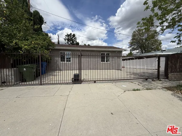 $3,000 | 18601 Hiawatha Street, Porter Ranch, CA 91326