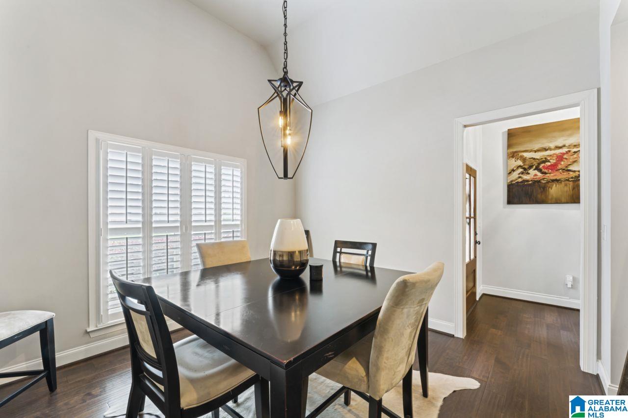 379 Strathaven Drive Pelham, AL 35124 - Photo 6 of 60