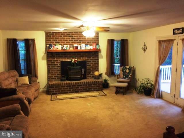20104 Gunpowder Road Manchester, MD 21102 - Photo 9 of 25 Interior (General)