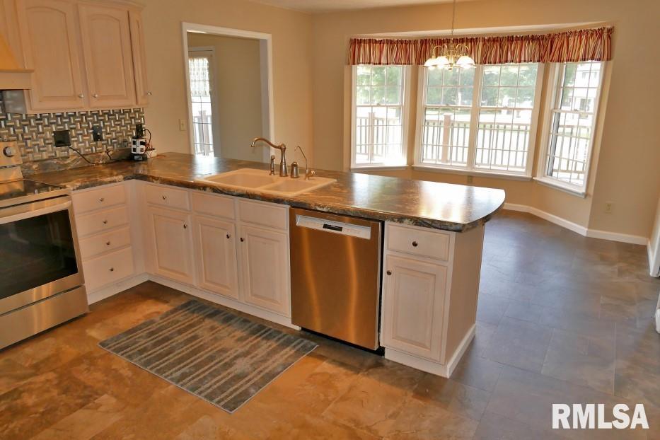 5608 South Matt Cody Court Mapleton, IL 61547 - Photo 19 of 60 Gallery Image 19