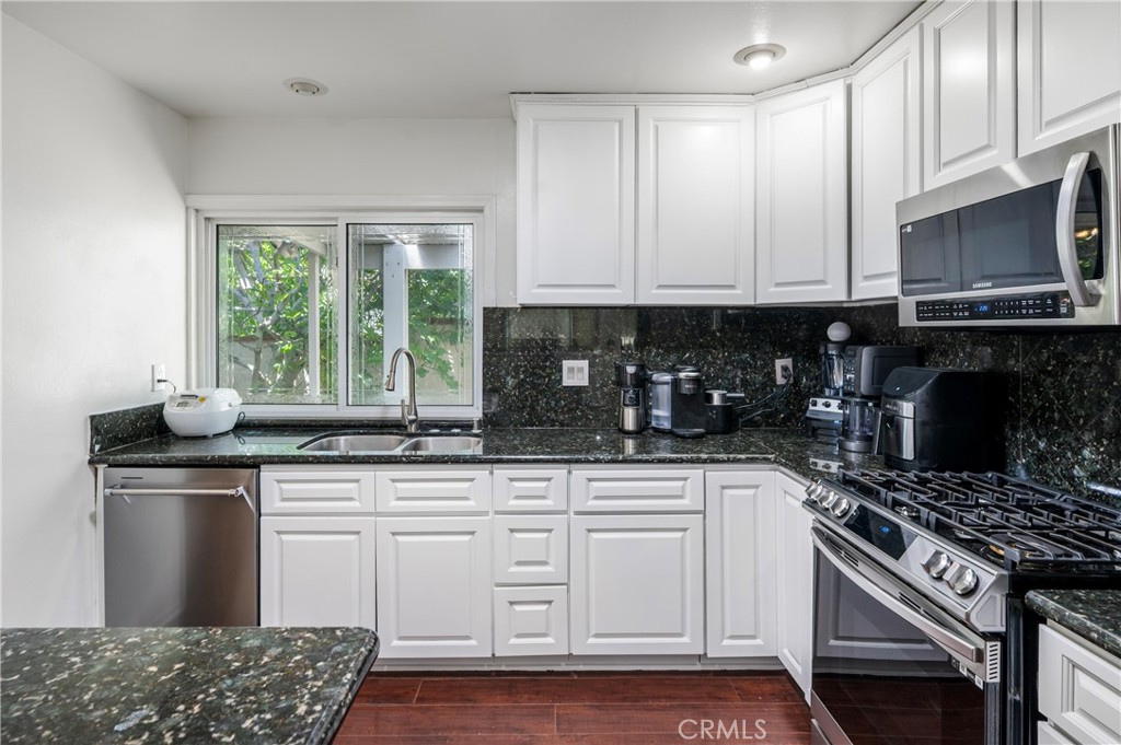 14862 Rattan Street Irvine, CA 92604 - Photo 9 of 28