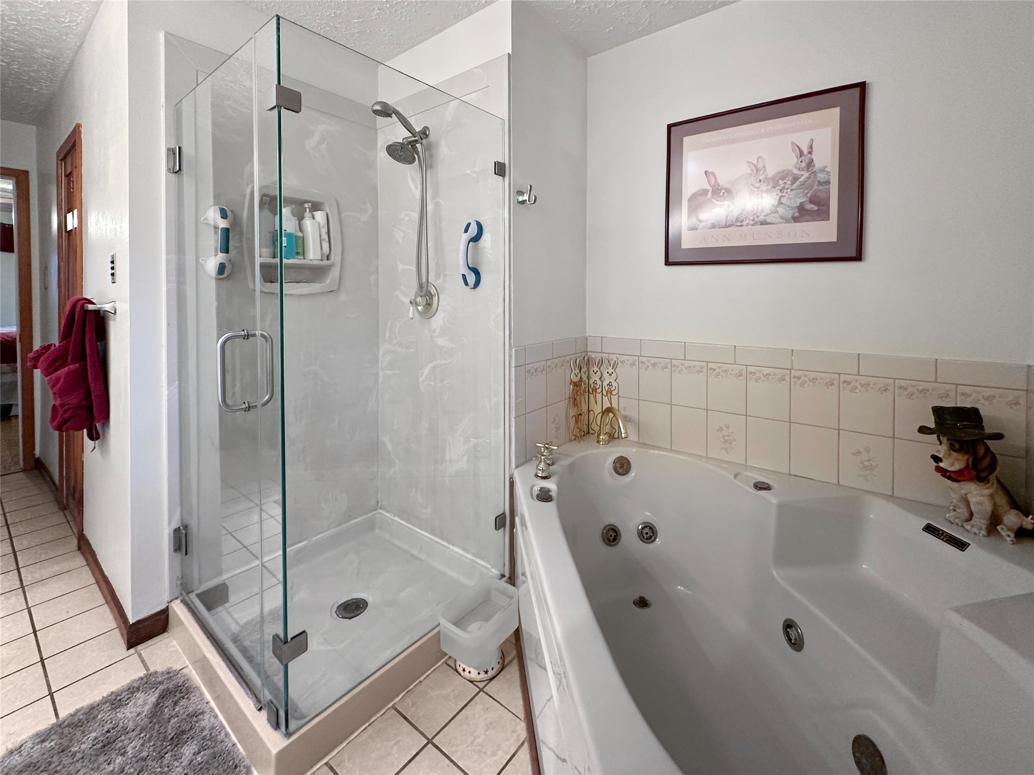 17423 Fairway Oaks Drive Spring, TX 77379 - Photo 14 of 50 PRIMARY RESTROOM HAS A COZY RETREAT SET UP.