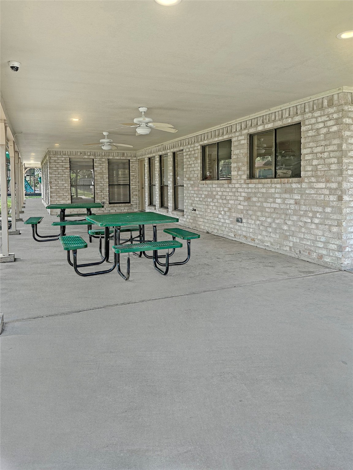 17423 Fairway Oaks Drive Spring, TX 77379 - Photo 35 of 50 CLUBHOUSE ALSO OFFERS A COVERED PATIO WITH LIGHTS AND FANS ON TIMERS