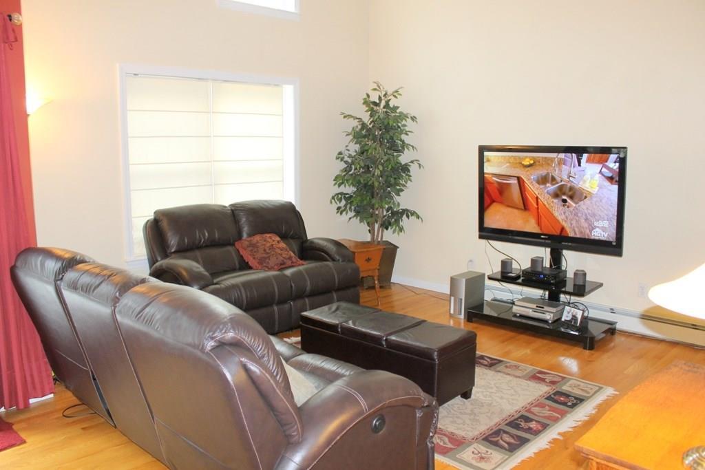 60 Shadagee Road, Unit 10 Saco, ME 04072 - Photo 8 of 27 Living Room