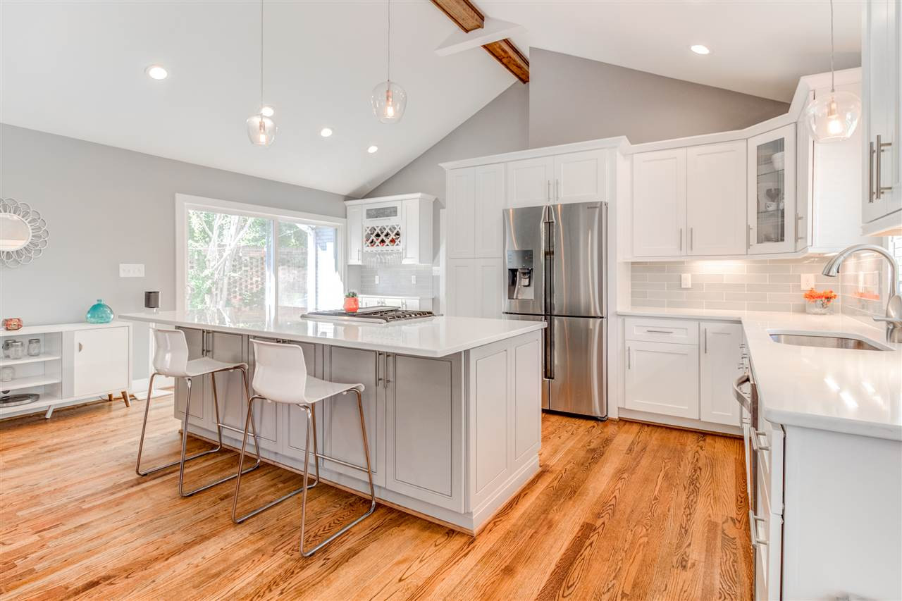 837 Woodburn Road Raleigh, NC 27605 - Photo 6 of 25 Photo 6