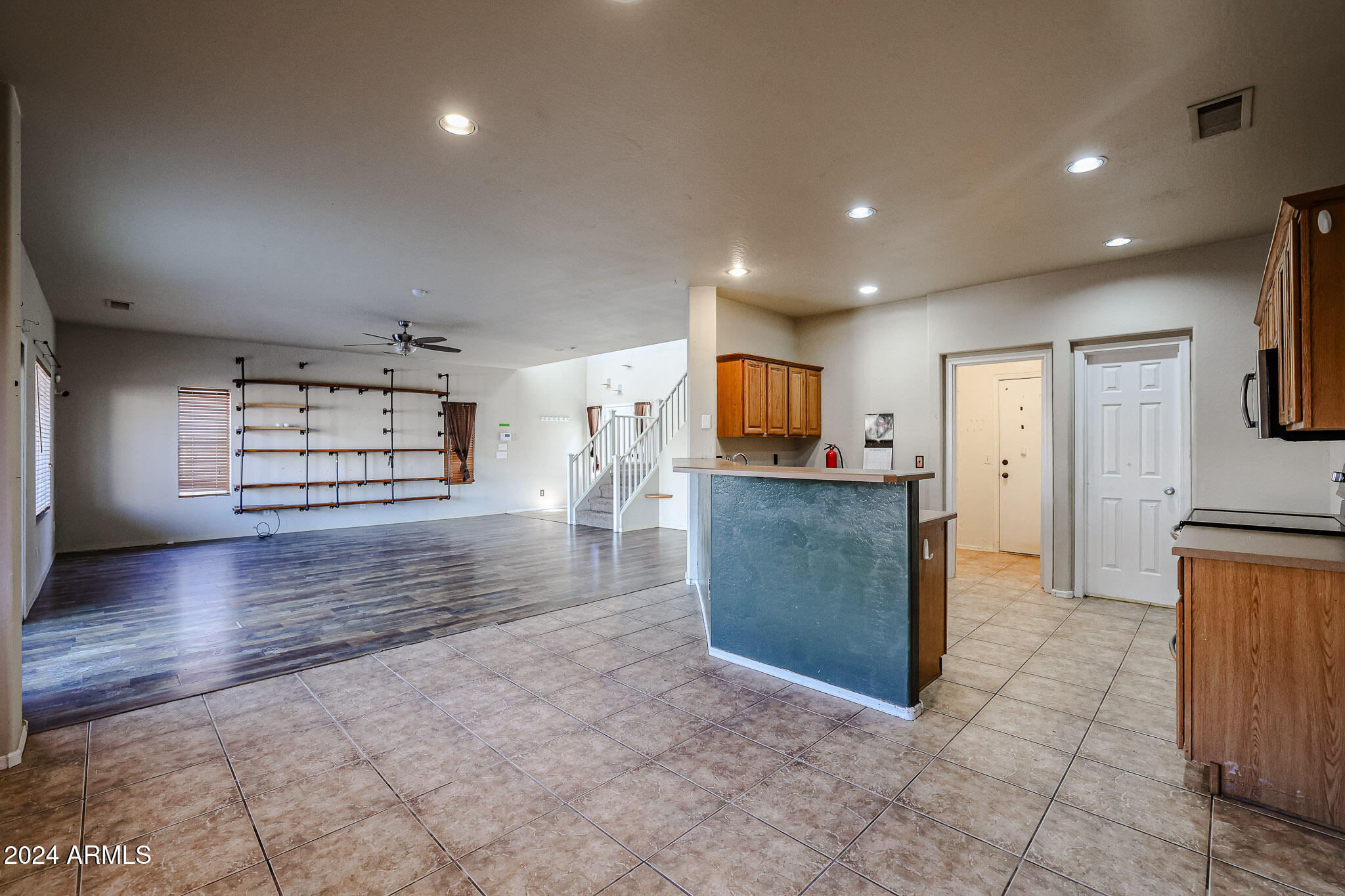 12926 West Bloomfield Road El Mirage, AZ 85335 - Photo 11 of 43 B (8)