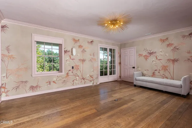 a view of a house with a outdoor space