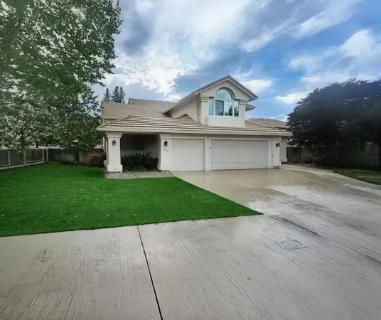 $714,000 | 6302 Moonstone Drive, Rocklin, CA 95677