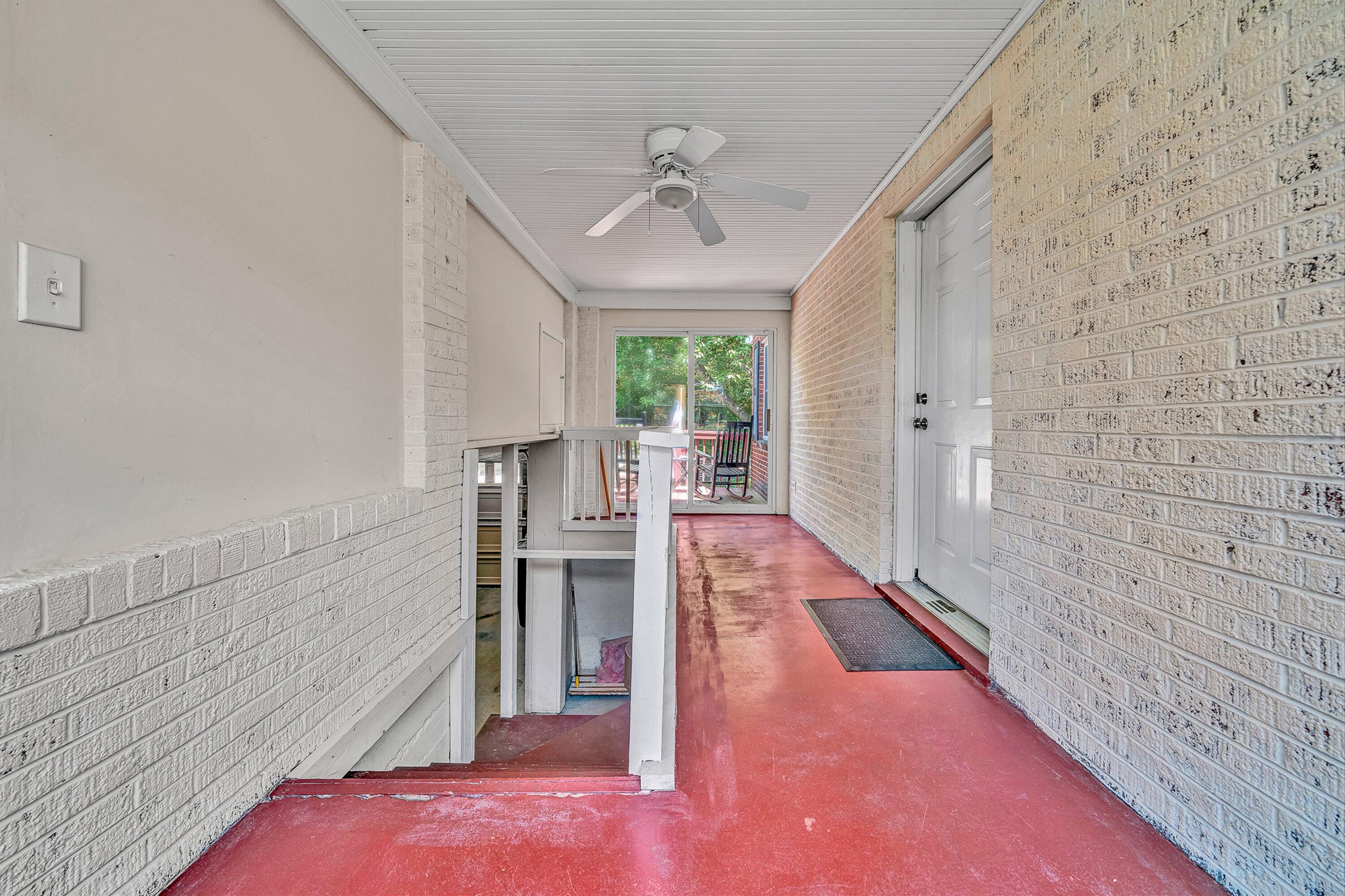 2225 Yellow Mountain Road Southeast Roanoke, VA 24014 - Photo 13 of 52 19-VM-07112