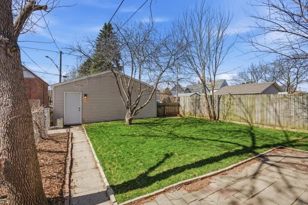 $399,900 | 3421 North Fratney Street, Milwaukee, WI 53212