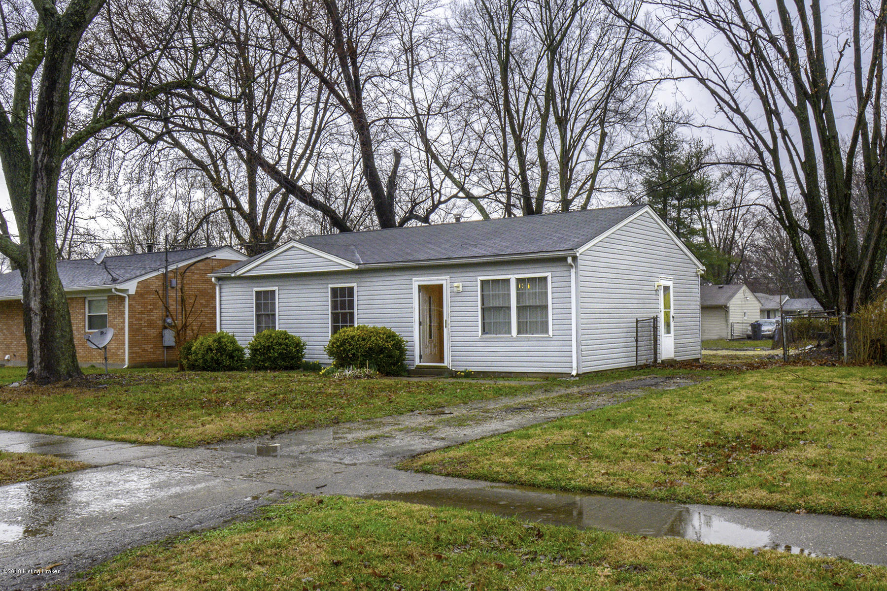 01 Front_Exterior_1506R3