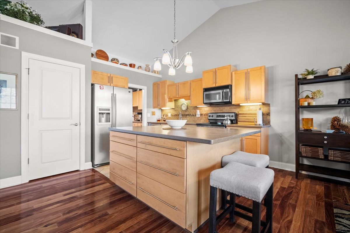2853 Jacob Lane Normal, IL 61761 - Photo 15 of 30 Gallery Image 15
