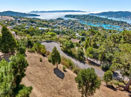 $3,595,000 | 107 Mt Tiburon Road, Tiburon, CA 94920