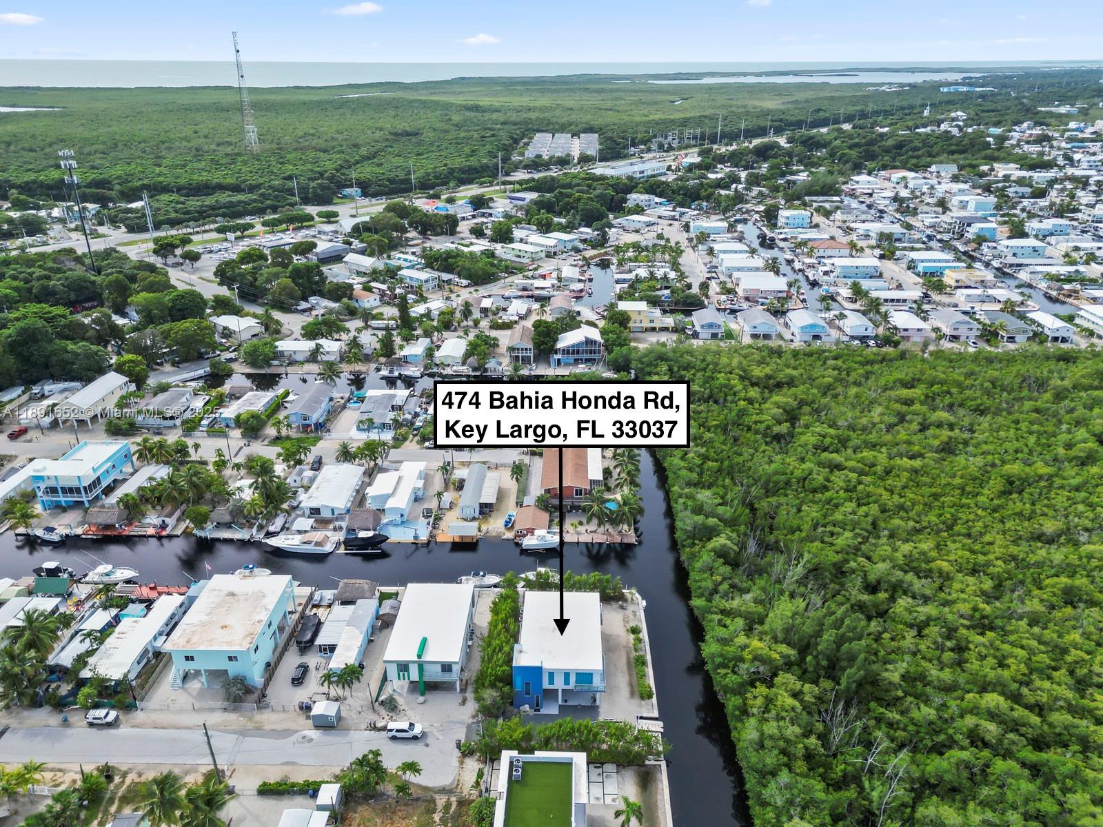 474 Bahia Honda Road Key Largo, FL 33037 - Photo 5 of 33 a view of a city