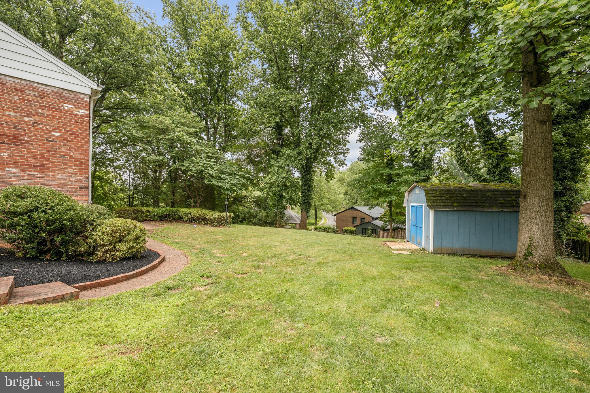 6711 Doane Avenue Springfield, VA 22152 - Photo 29 of 37 Backyard