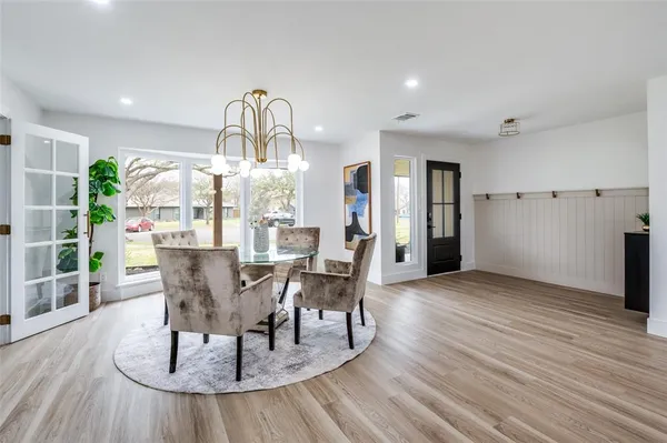 $845,000 | 3883 Antigua Circle, Dallas, TX 75244