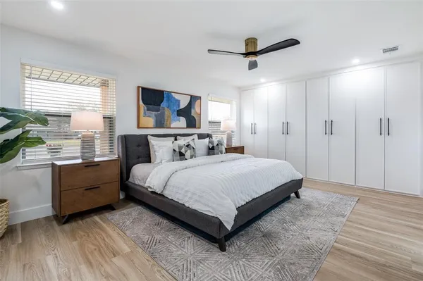 $845,000 | 3883 Antigua Circle, Dallas, TX 75244