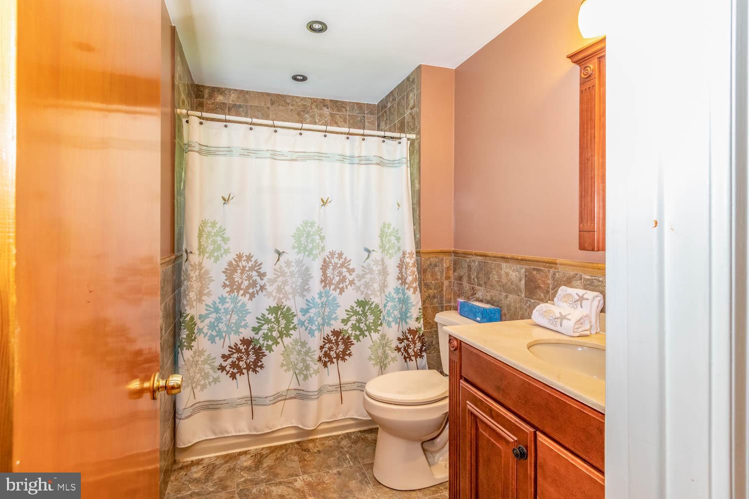 203 West County Line Road Hatboro, PA 19040 - Photo 22 of 29 Gallery Image 22