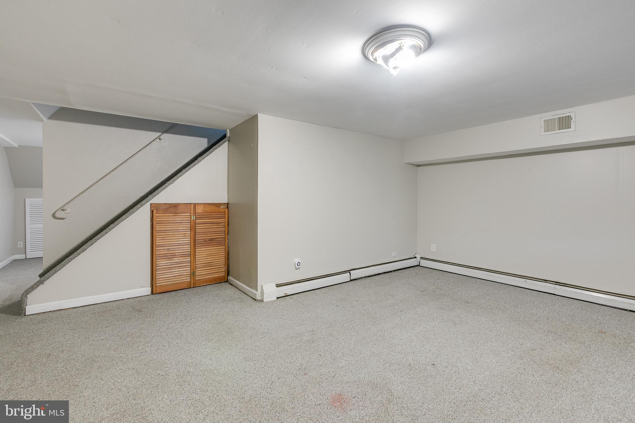 10910 East Keswick Road Philadelphia, PA 19154 - Photo 14 of 35 Finish Basement