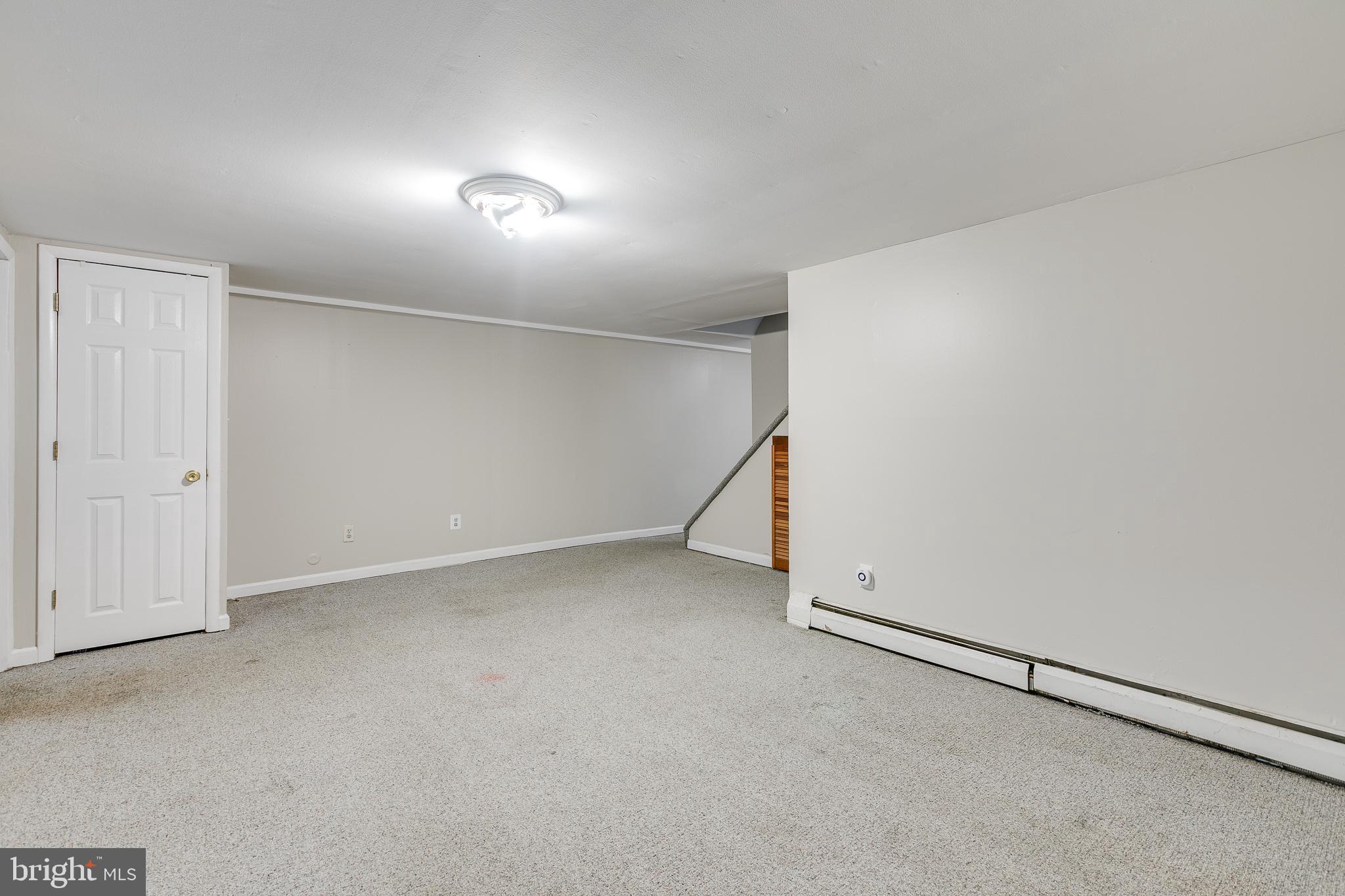 10910 East Keswick Road Philadelphia, PA 19154 - Photo 15 of 35 Finish Basement