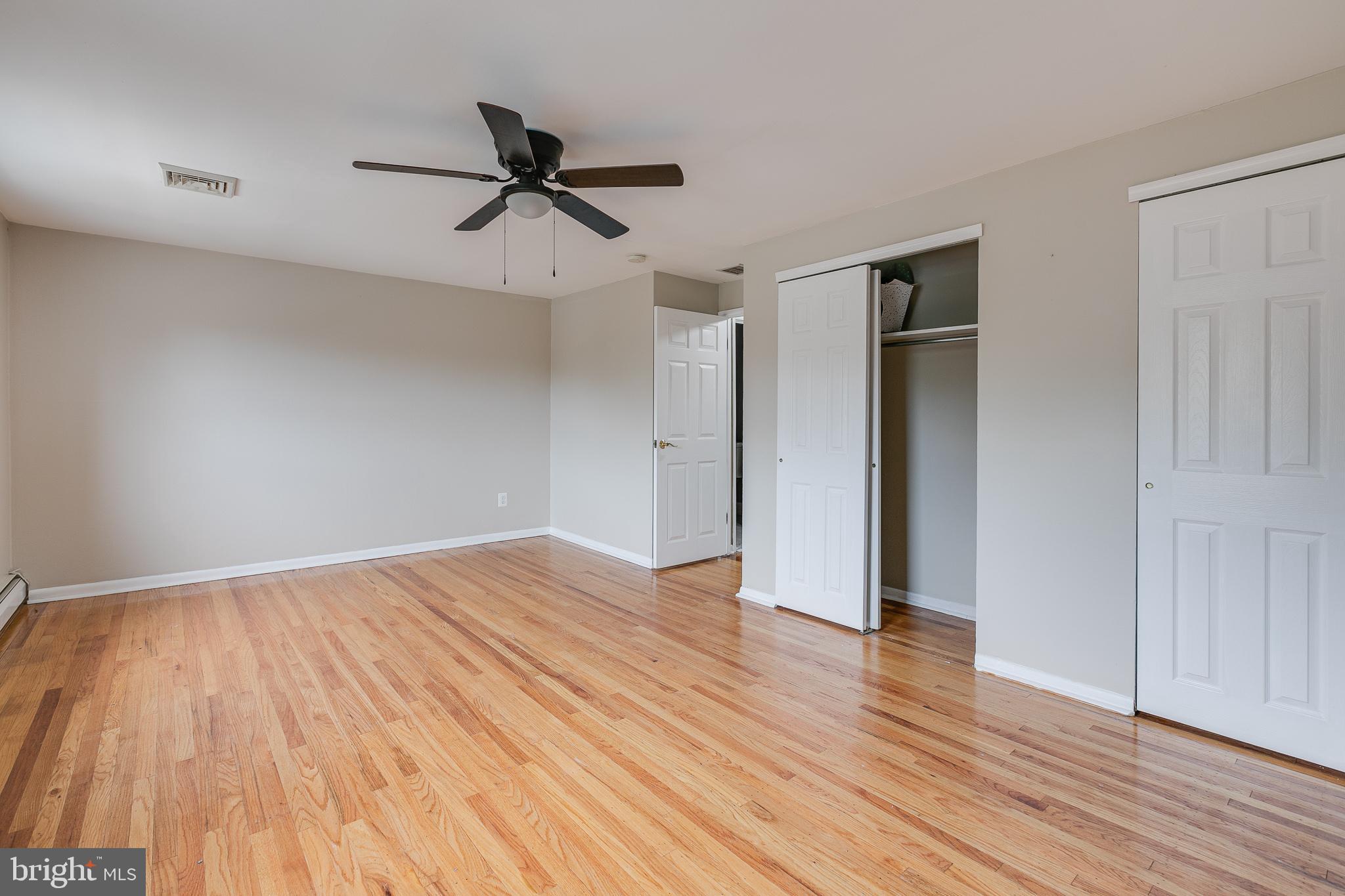 10910 East Keswick Road Philadelphia, PA 19154 - Photo 22 of 35 Main Bedroom