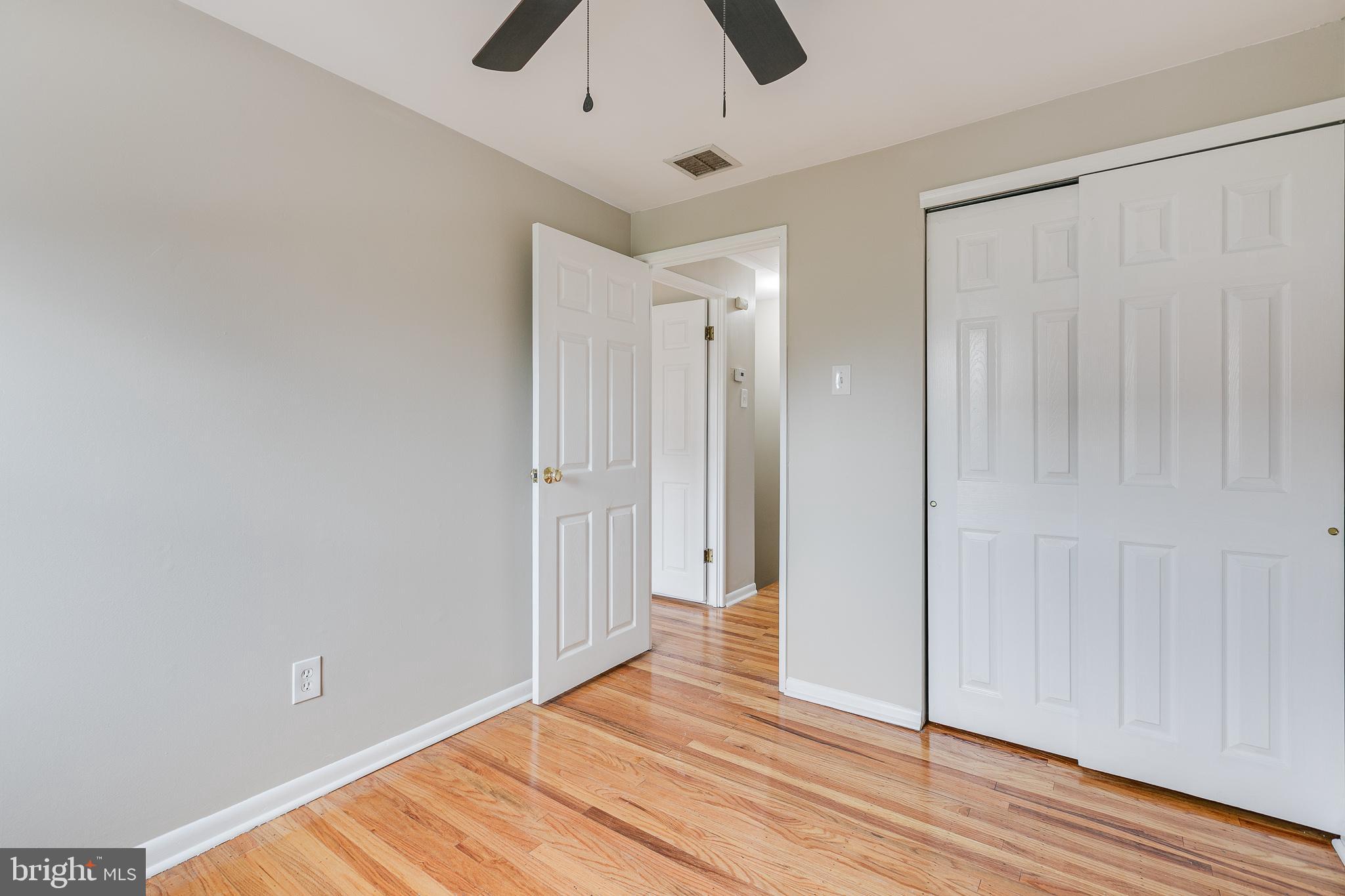 10910 East Keswick Road Philadelphia, PA 19154 - Photo 27 of 35 Bedroom