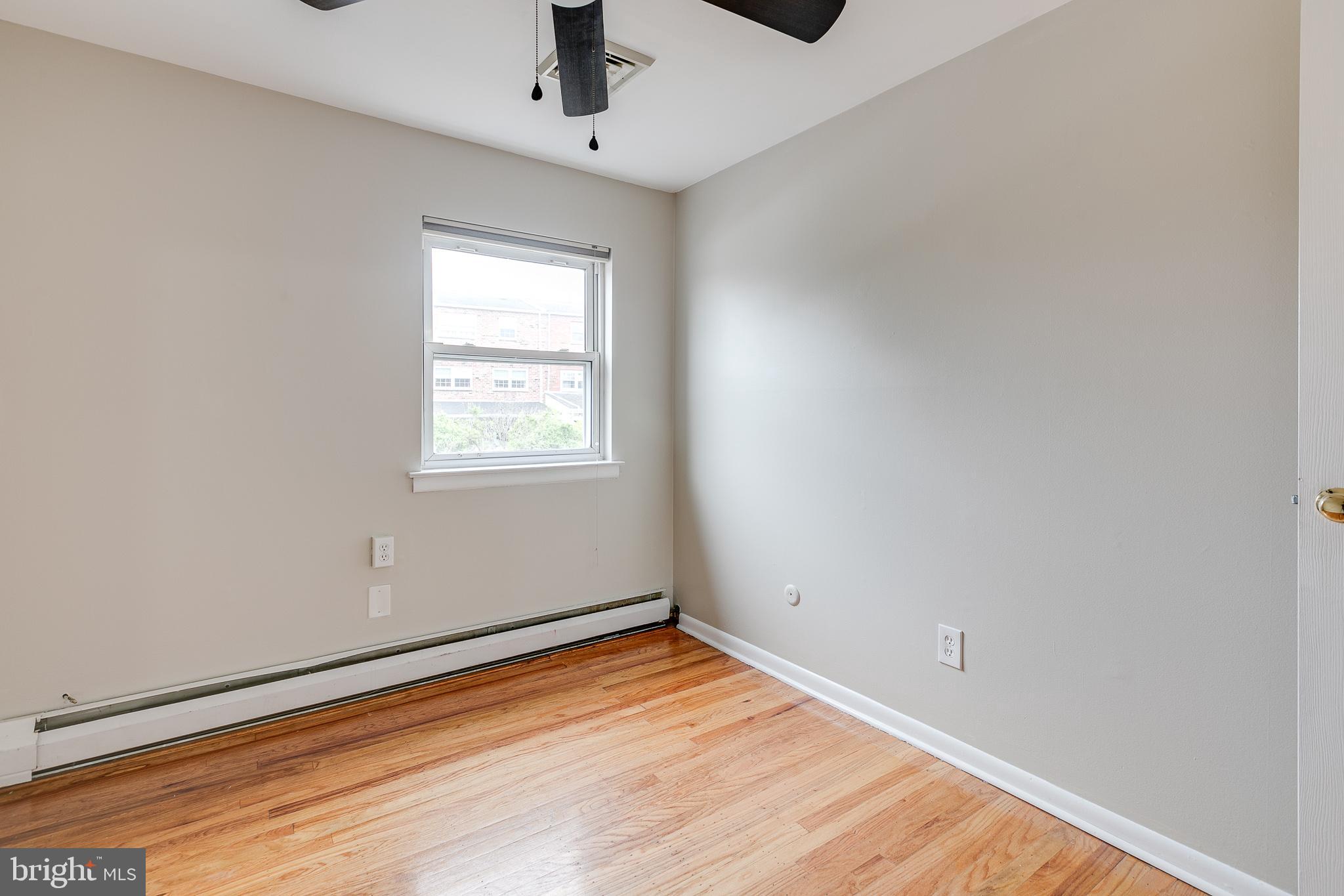 10910 East Keswick Road Philadelphia, PA 19154 - Photo 28 of 35 Bedroom