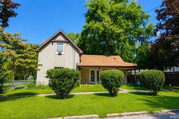 $185,000 | 207 West Lake Street, Knox, IN 46534