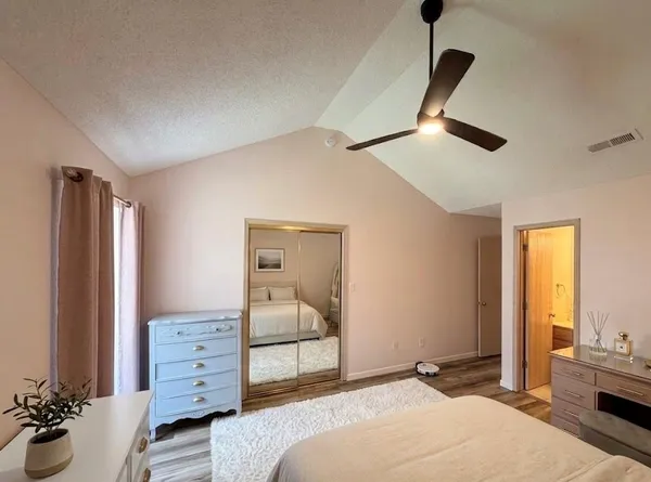 $199,500 | 1323 Southeast Lexington Avenue, Lee's Summit, MO 64081