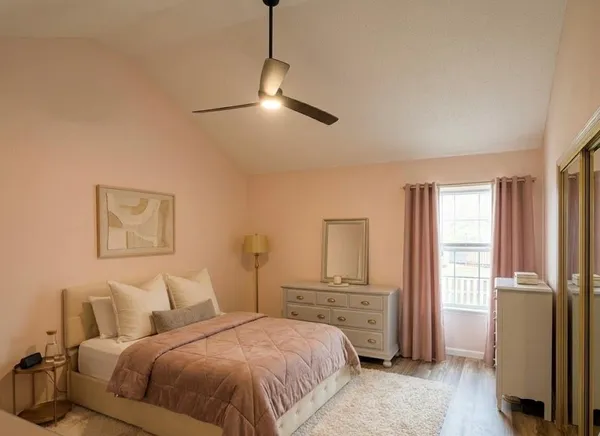 $199,500 | 1323 Southeast Lexington Avenue, Lee's Summit, MO 64081