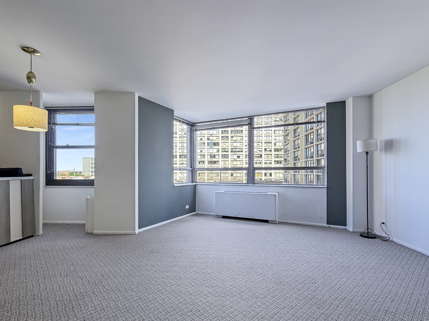5701 North Sheridan Road, Unit 6D Chicago, IL 60660 - Photo 2 of 11