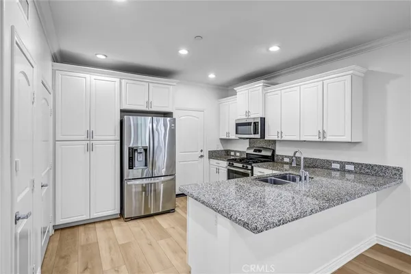 $3,888 | 130 Rose Arch, Irvine, CA 92620