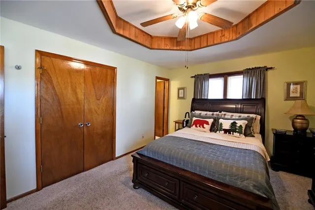 $325,000 | 822 South 57 Terrace, Kansas City, KS 66106