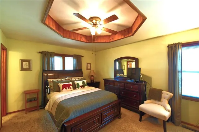 $325,000 | 822 South 57 Terrace, Kansas City, KS 66106