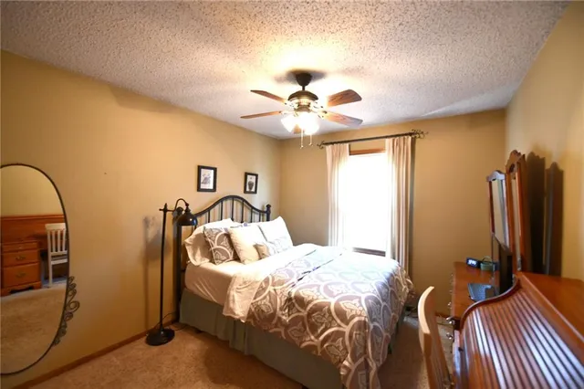 $325,000 | 822 South 57 Terrace, Kansas City, KS 66106