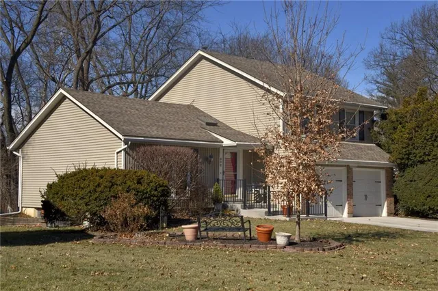 $325,000 | 822 South 57 Terrace, Kansas City, KS 66106