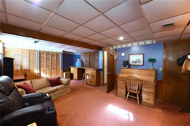 $325,000 | 822 South 57 Terrace, Kansas City, KS 66106