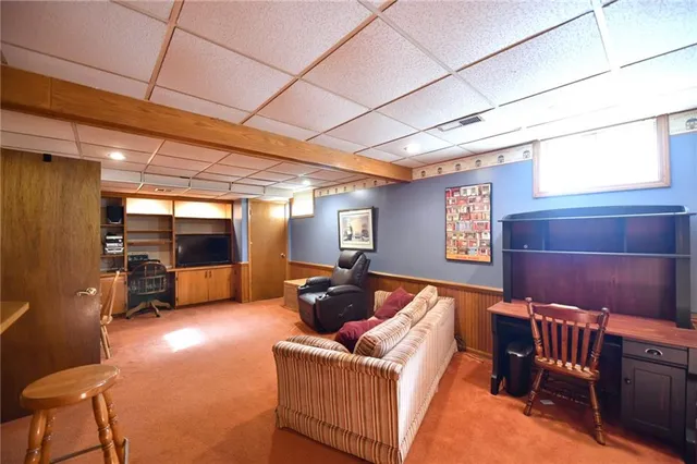 $325,000 | 822 South 57 Terrace, Kansas City, KS 66106