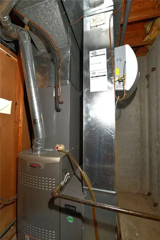 $325,000 | 822 South 57 Terrace, Kansas City, KS 66106