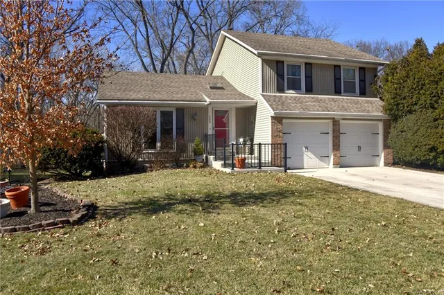 $325,000 | 822 South 57 Terrace, Kansas City, KS 66106