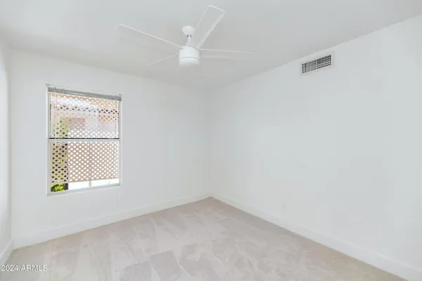 $2,900 | 1706 East Windsong Drive, Phoenix, AZ 85048