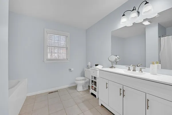 $749,900 | 24 Evergreen Lane, Sturbridge, MA 01518