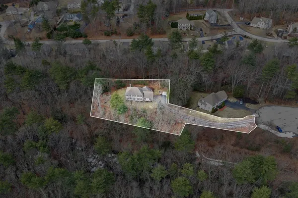 $749,900 | 24 Evergreen Lane, Sturbridge, MA 01518