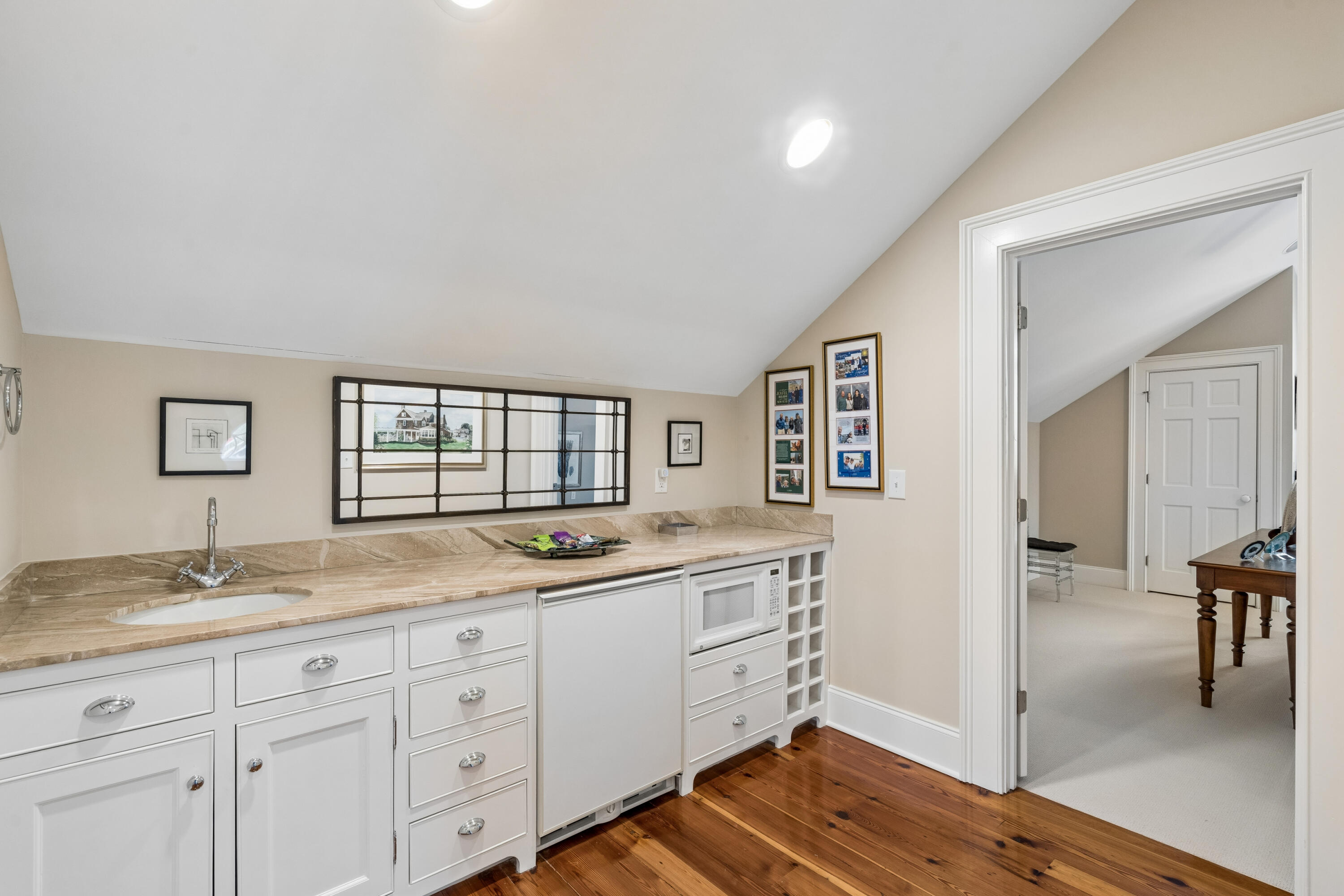 62 Fernandina Street Mount Pleasant, SC 29464 - Photo 51 of 70 62FernandinaStreet-Keen Eye Marketing-07