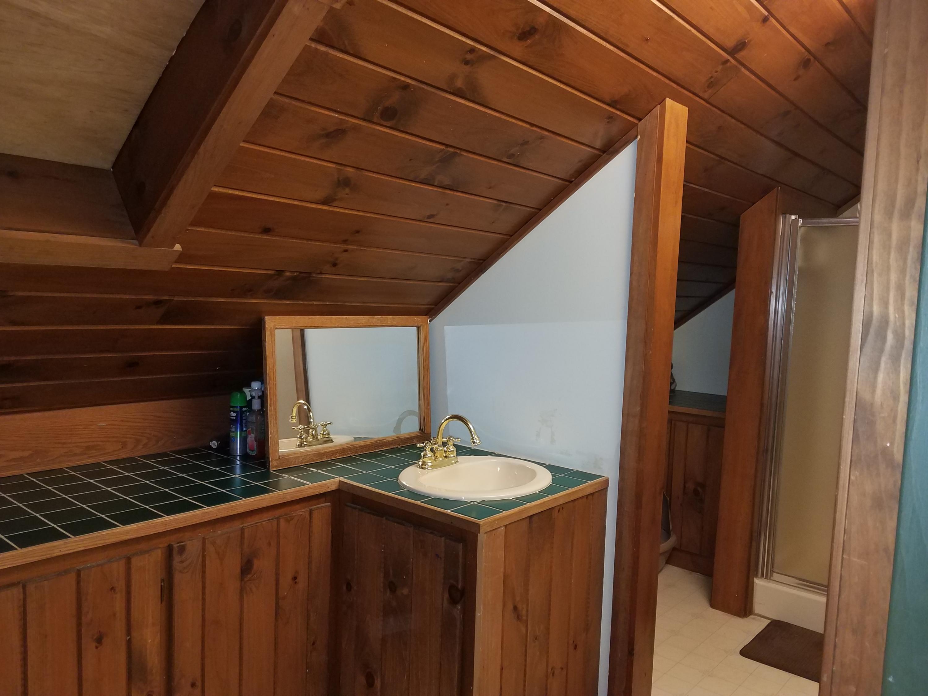 3232 Middle Road Sidney, ME 04330 - Photo 25 of 26 24. Second Floor Bathroom