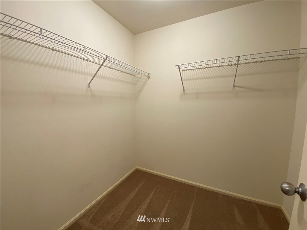 27524 Maple Ridge Way Southeast Maple Valley, WA 98038 - Photo 19 of 29