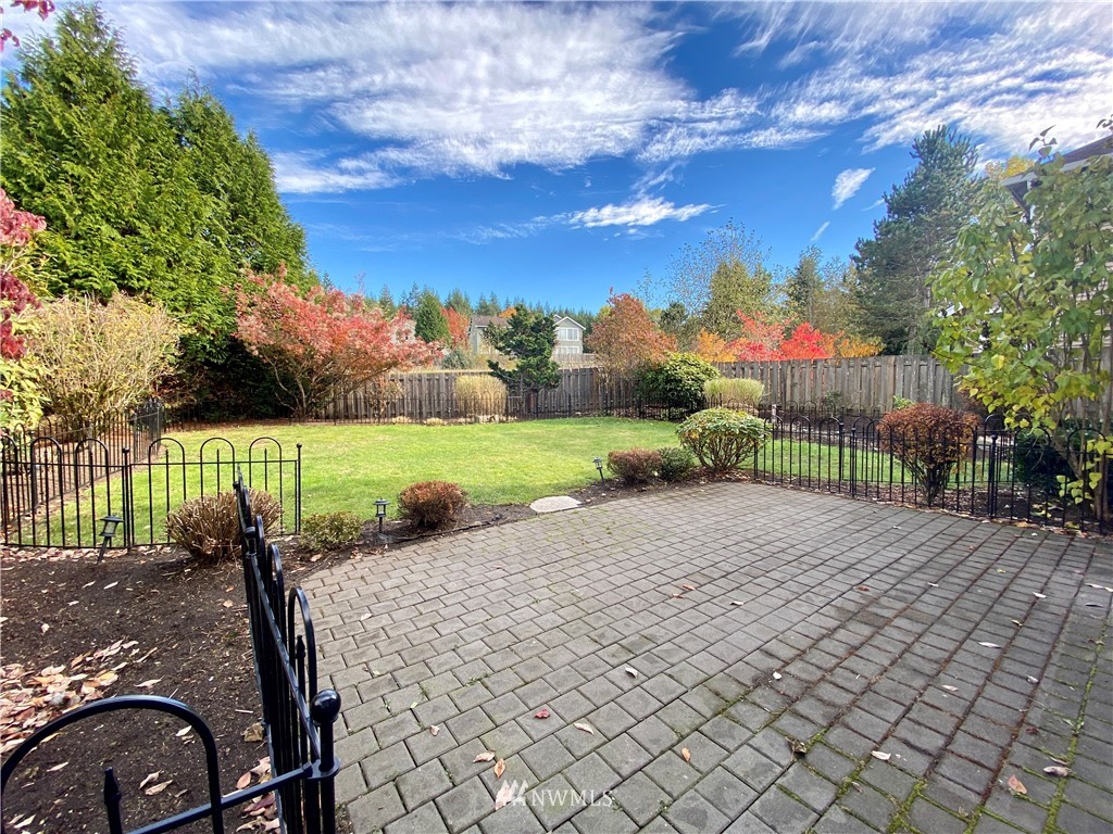 27524 Maple Ridge Way Southeast Maple Valley, WA 98038 - Photo 28 of 29