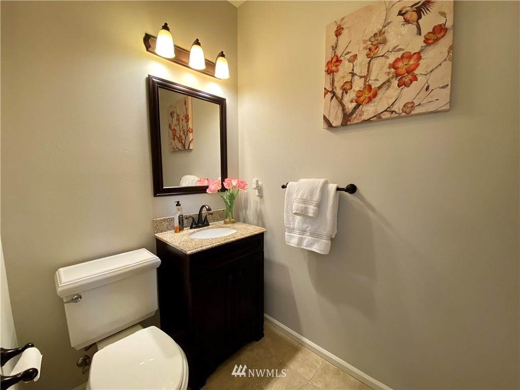 27524 Maple Ridge Way Southeast Maple Valley, WA 98038 - Photo 7 of 29