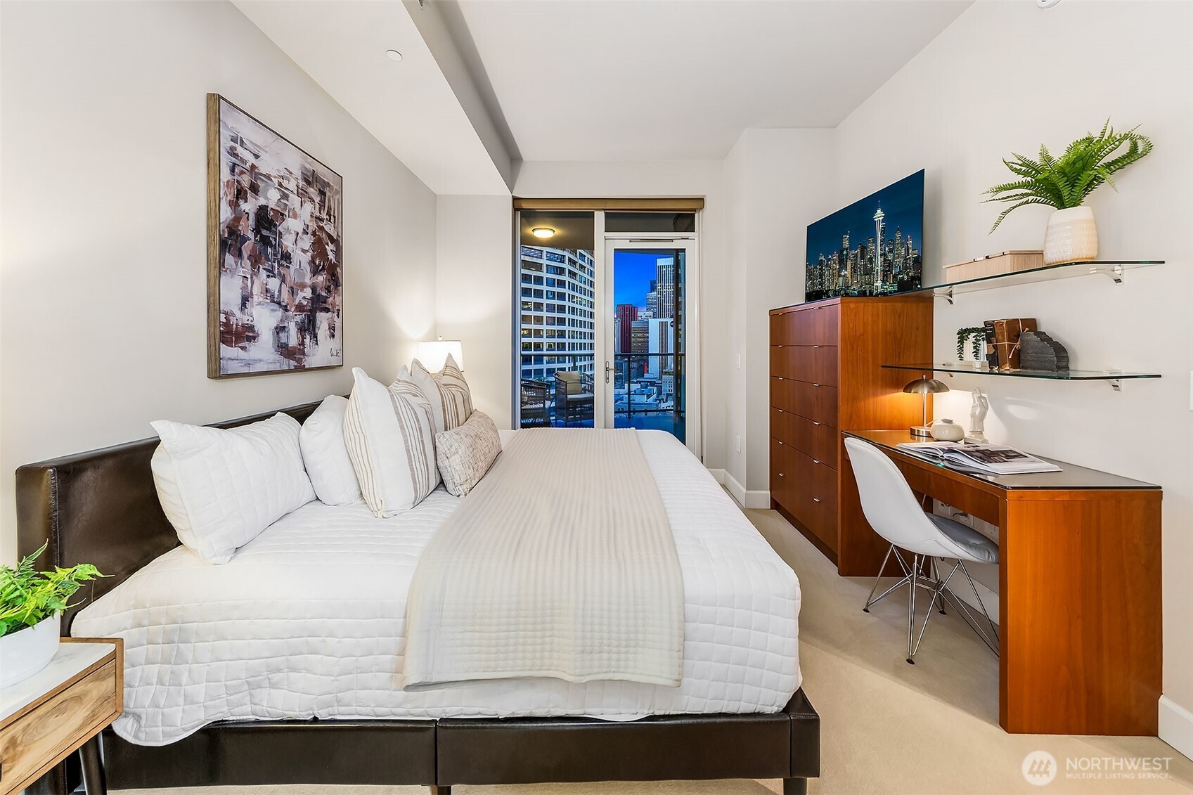 1920 4th Avenue, Unit 1807 Seattle, WA 98101 - Photo 21 of 38