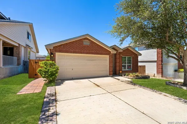 $1,800 | 659 Coral Harbor, San Antonio, TX 78251